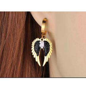 Paslanmaz Çelik Melek Kanatları Kadın Küpe