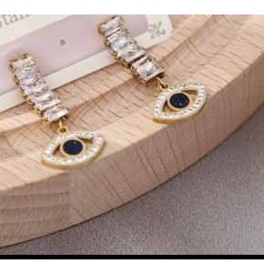 Paslanmaz Çelik Su Yolu Nazar Boncuklu Göz Kadın Küpe